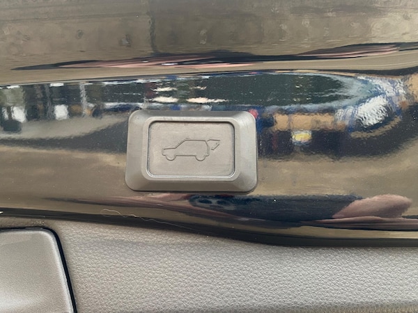Used Toyota RAV4 2020 for sale - 75808923: Photo 53
