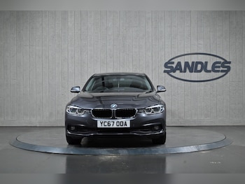 Used BMW 3 Series 2017 for sale - 77611565: Photo