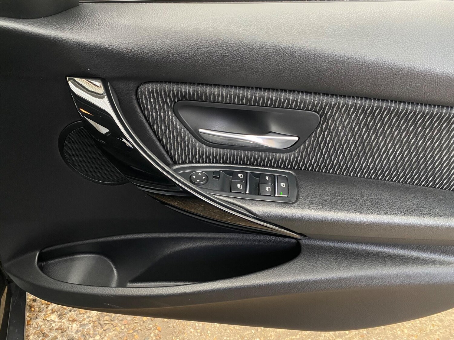 Used BMW 3 Series 2017 for sale - 77611565: Photo 50