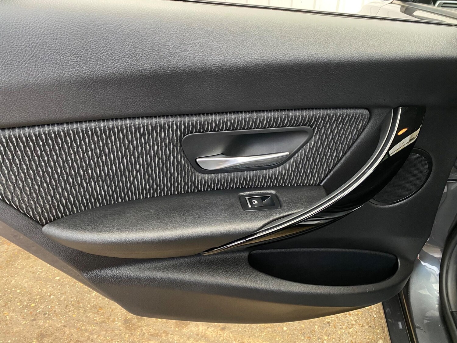 Used BMW 3 Series 2017 for sale - 77611565: Photo 51