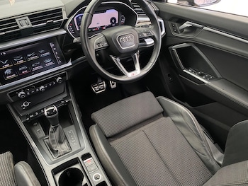 Used Audi Q3 2020 for sale - 77909115: Photo