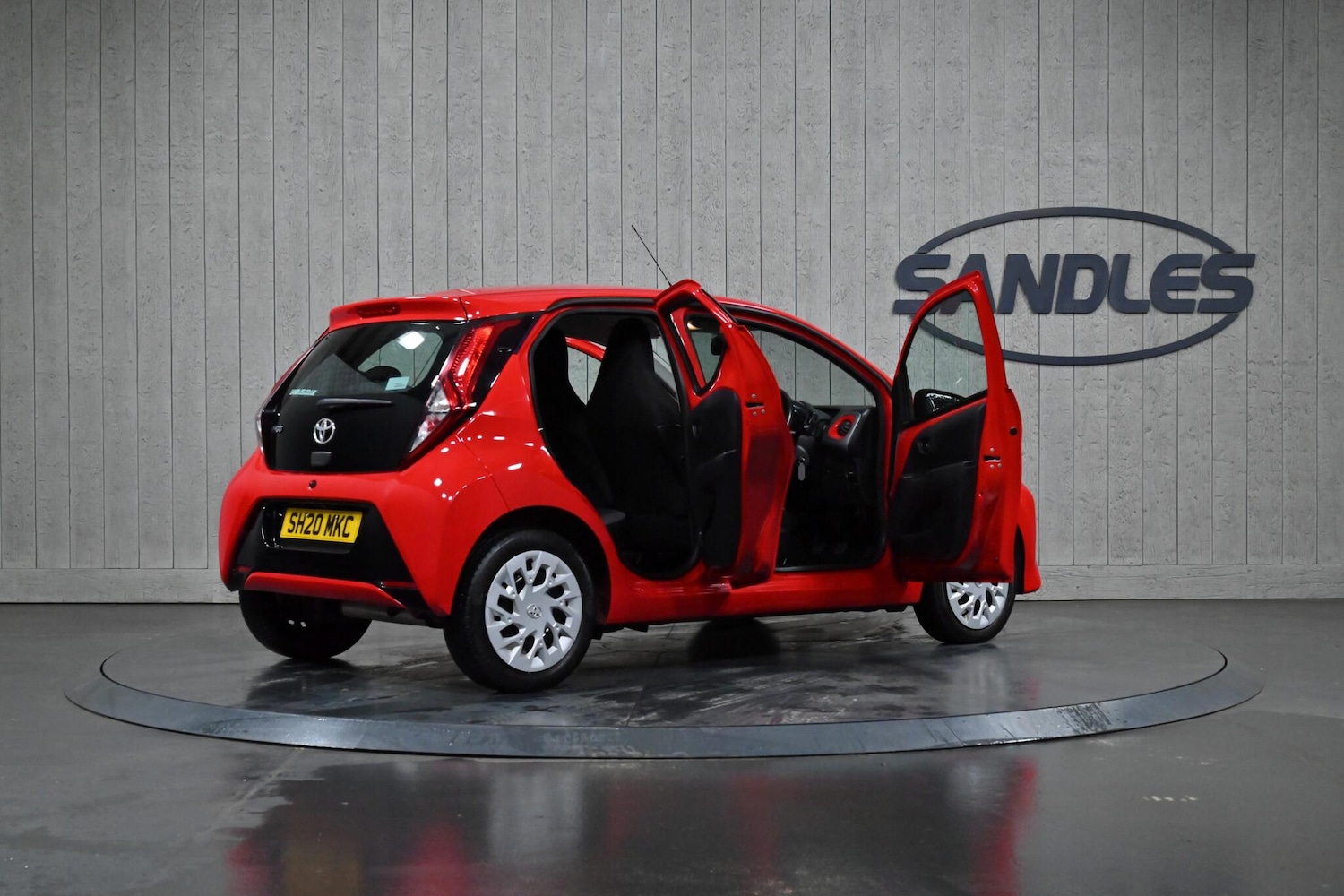 Used Toyota AYGO 2020 for sale - 77081938: Photo 14