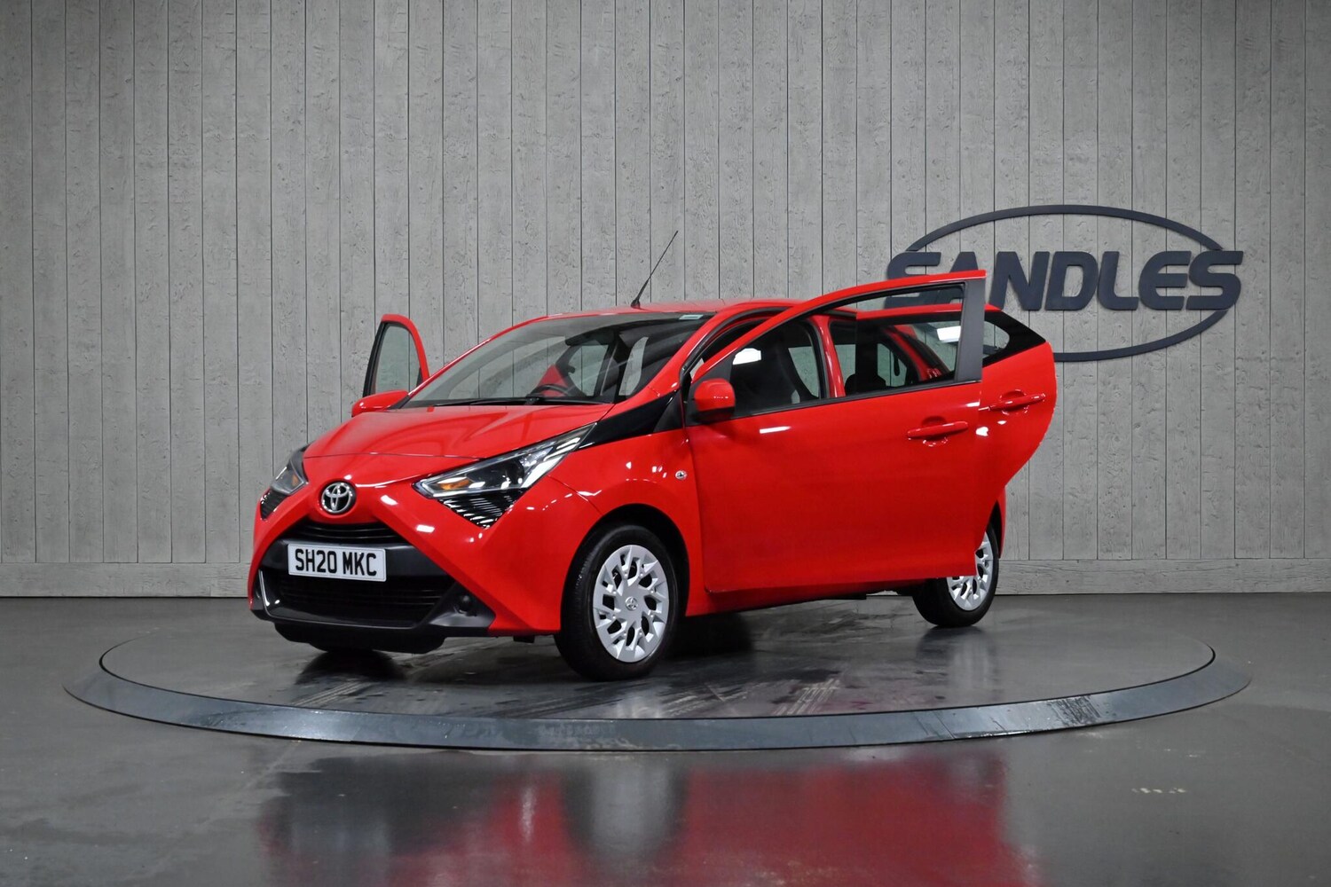 Used Toyota AYGO 2020 for sale - 77081938: Photo 15