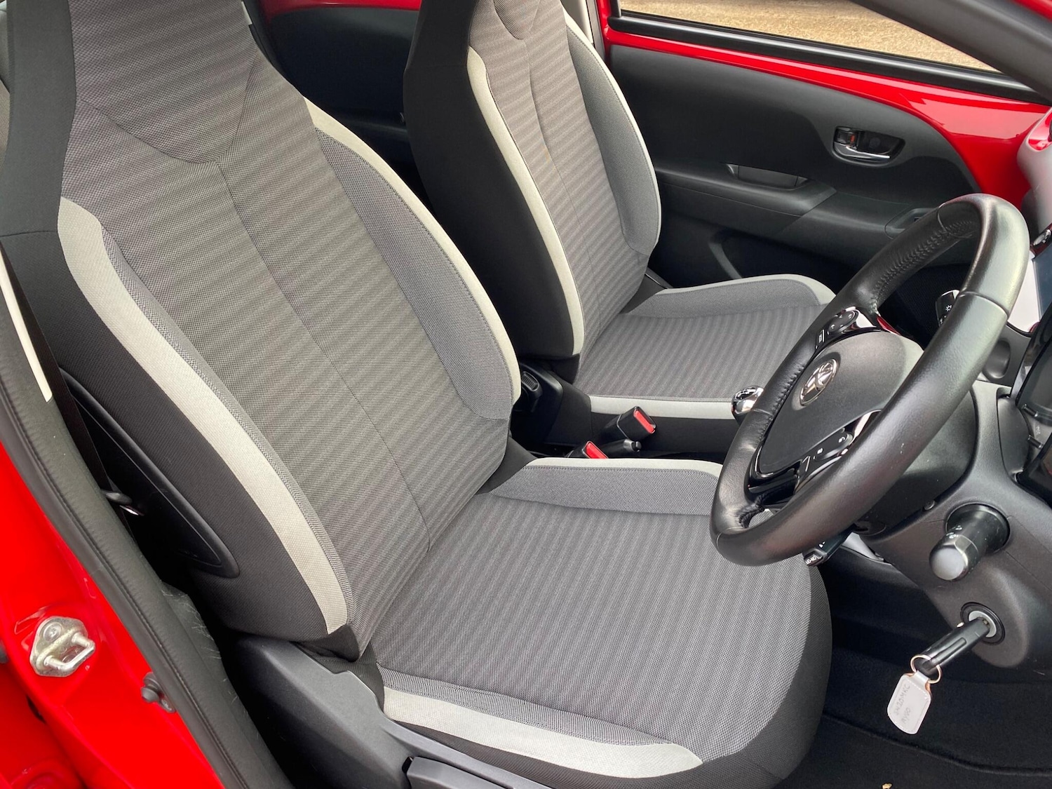 Used Toyota AYGO 2020 for sale - 77081938: Photo 25