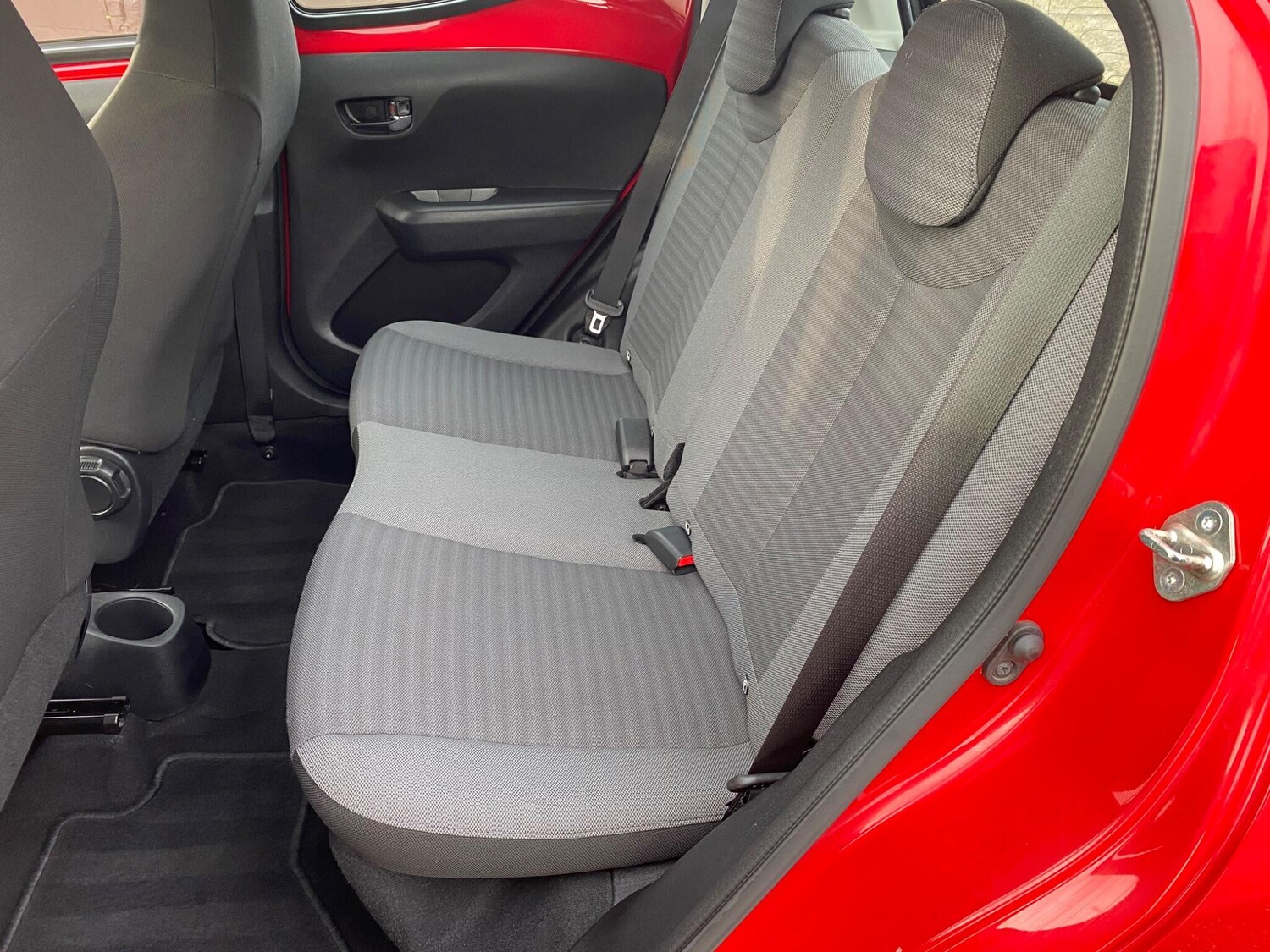 Used Toyota AYGO 2020 for sale - 77081938: Photo 27