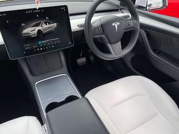 Used Tesla Model Y 2024 for sale - 79704638: Photo