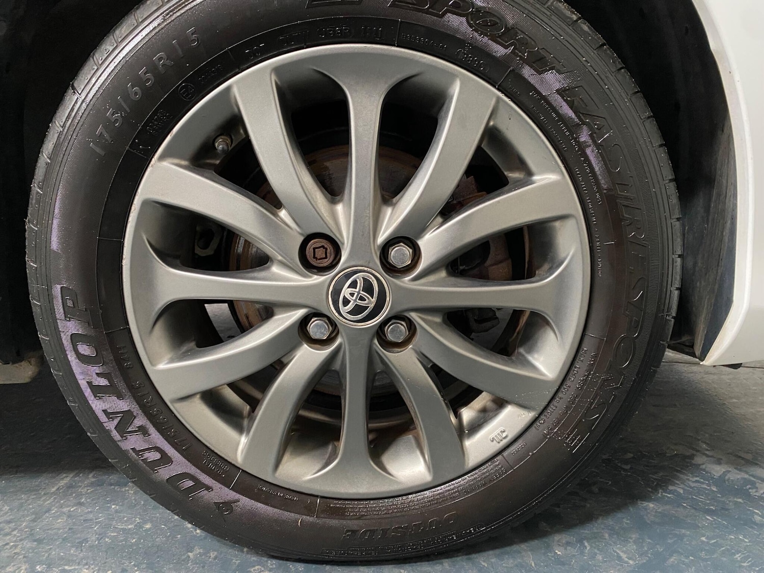 Used Toyota Yaris 2017 for sale - 77081608: Photo 19