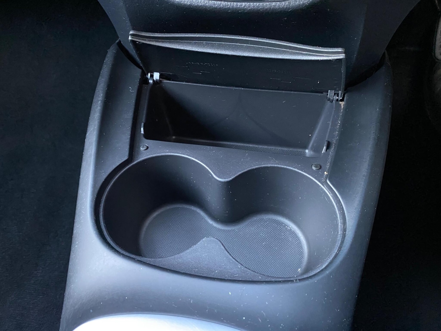 Used Toyota Yaris 2017 for sale - 77081608: Photo 37