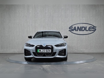 Used BMW i4 2023 for sale - 77456399: Photo