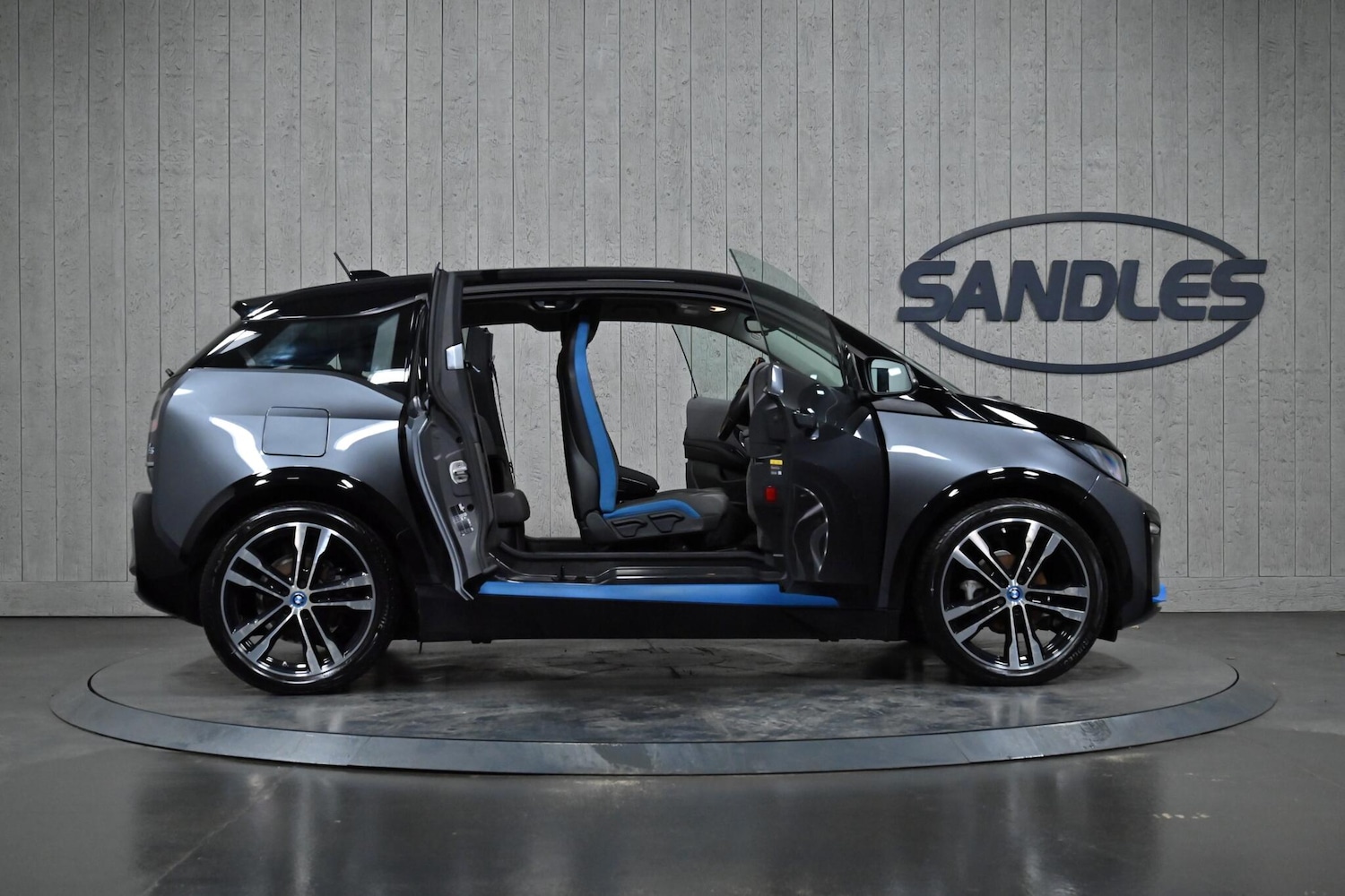 Used BMW i3 2022 for sale - 77291119: Photo 12