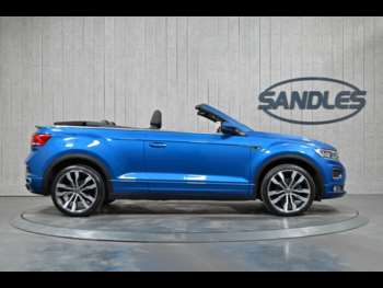 Used Volkswagen T-Roc 2021 for sale - 74372859: Photo
