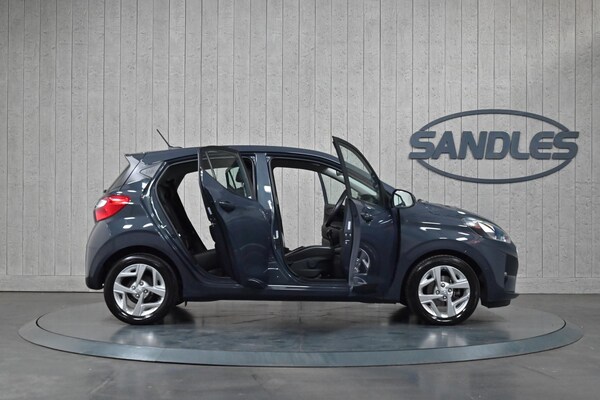 Used Hyundai i10 2023 for sale - 75199167: Photo 10