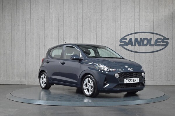 Used Hyundai i10 2023 for sale - 75199167: Photo 1