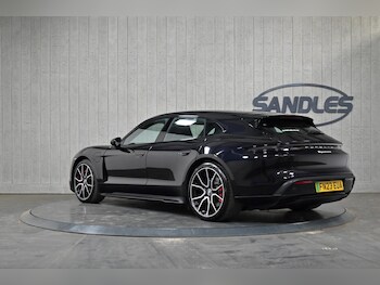 Used Porsche Taycan 2023 for sale - 78447732: Photo