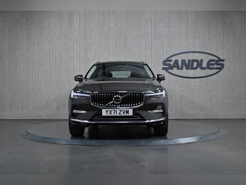 Used Volvo XC60 2021 for sale - 76348805: Photo