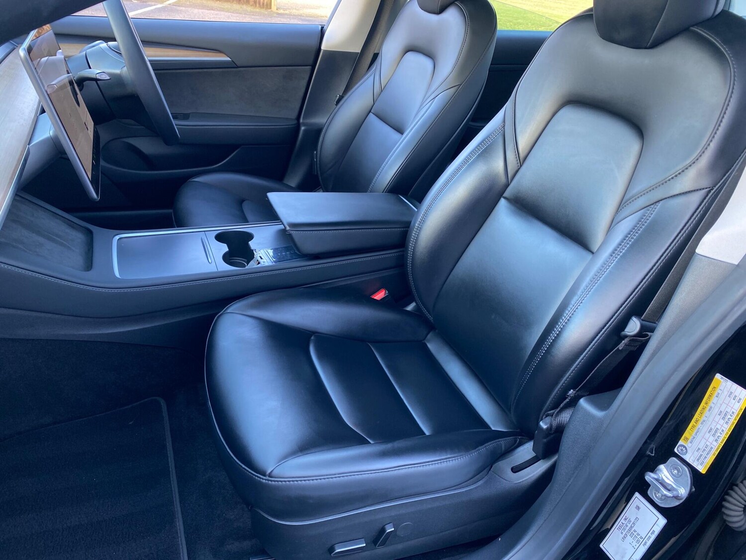 Used Tesla Model 3 2021 for sale - 76965615: Photo 25