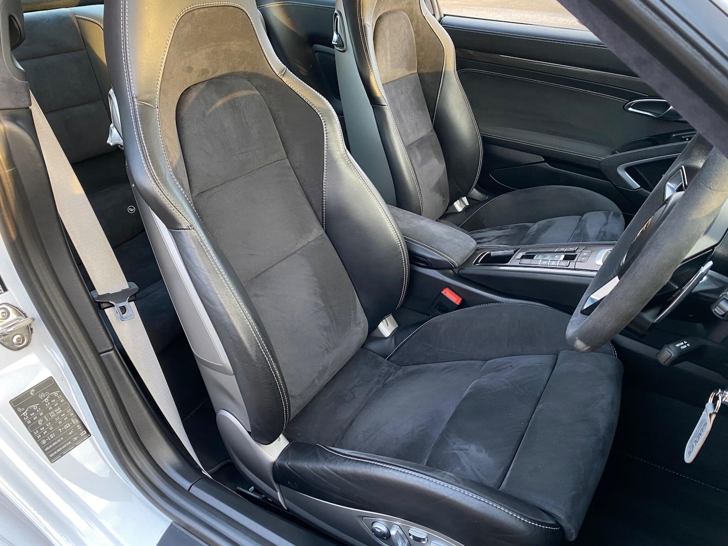 Used Porsche 911 for sale - 77267347: Photo 32