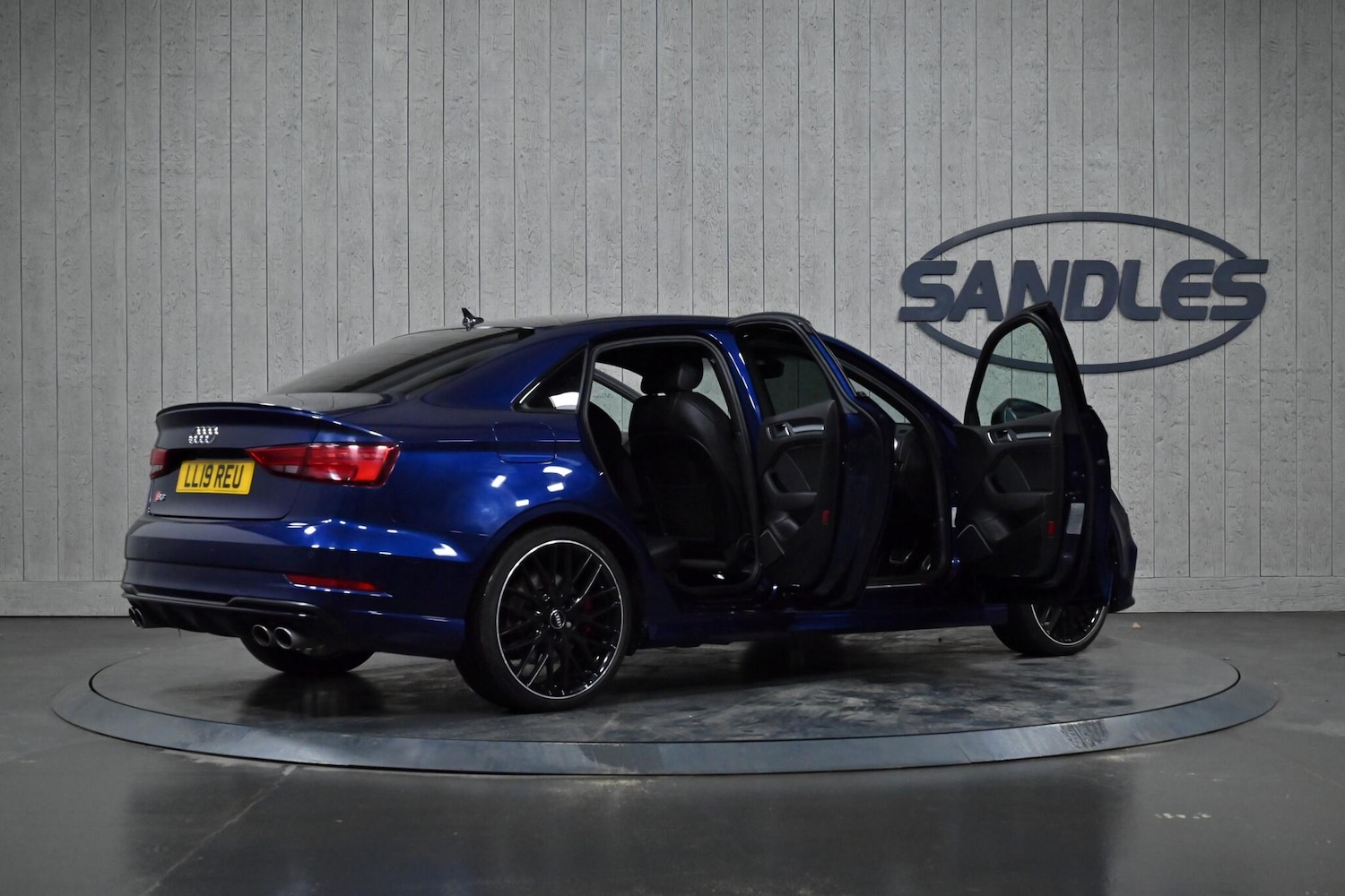 Used Audi S3 2019 for sale - 77376369: Photo 13