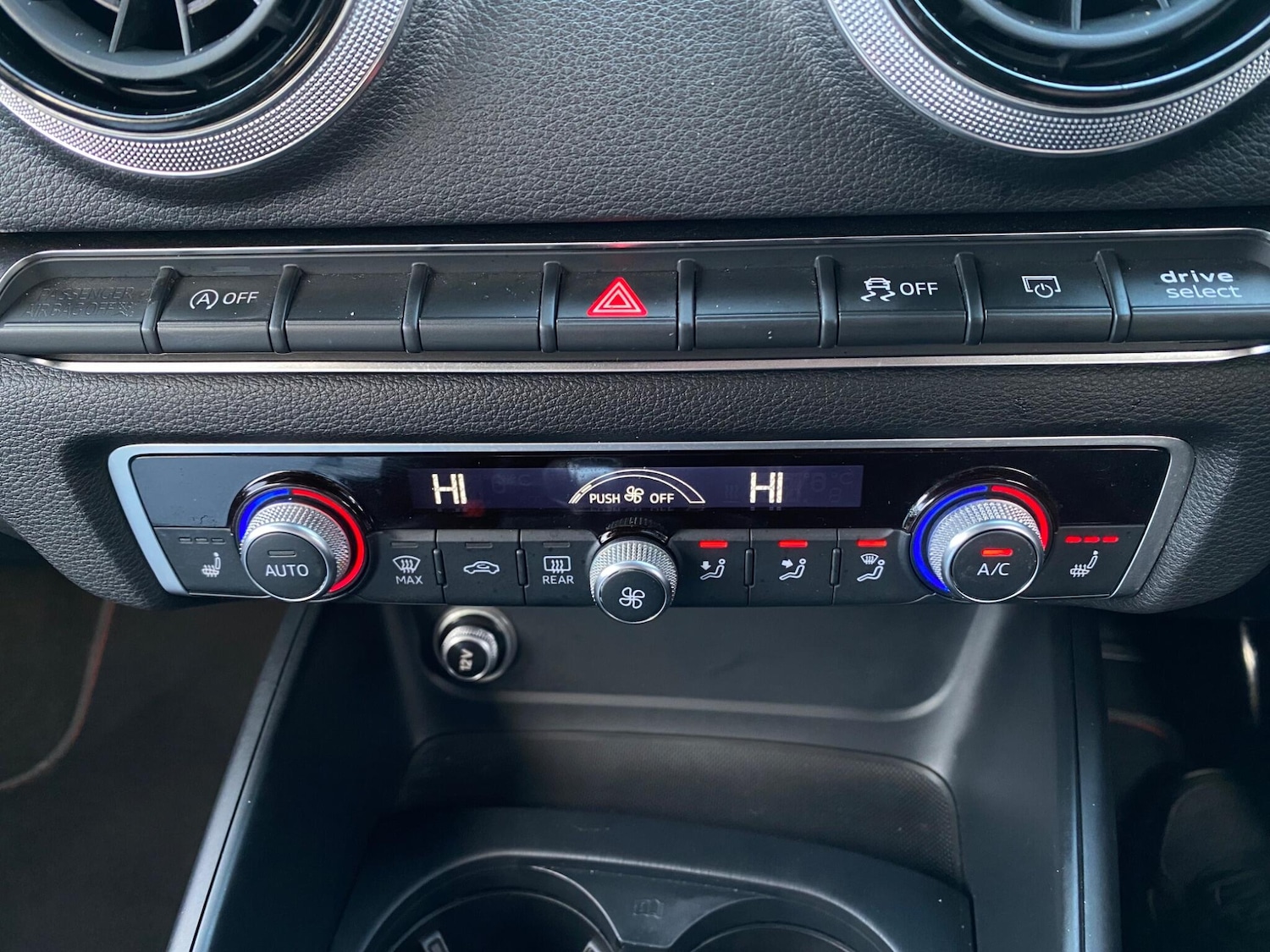 Used Audi S3 2019 for sale - 77376369: Photo 33