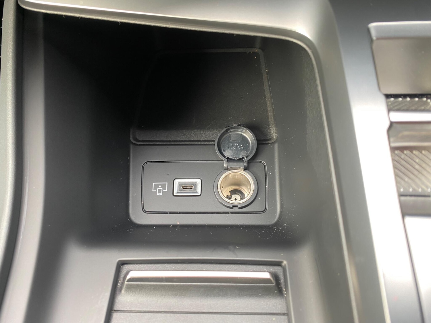 Used Peugeot 408 2024 for sale - 76388305: Photo 40