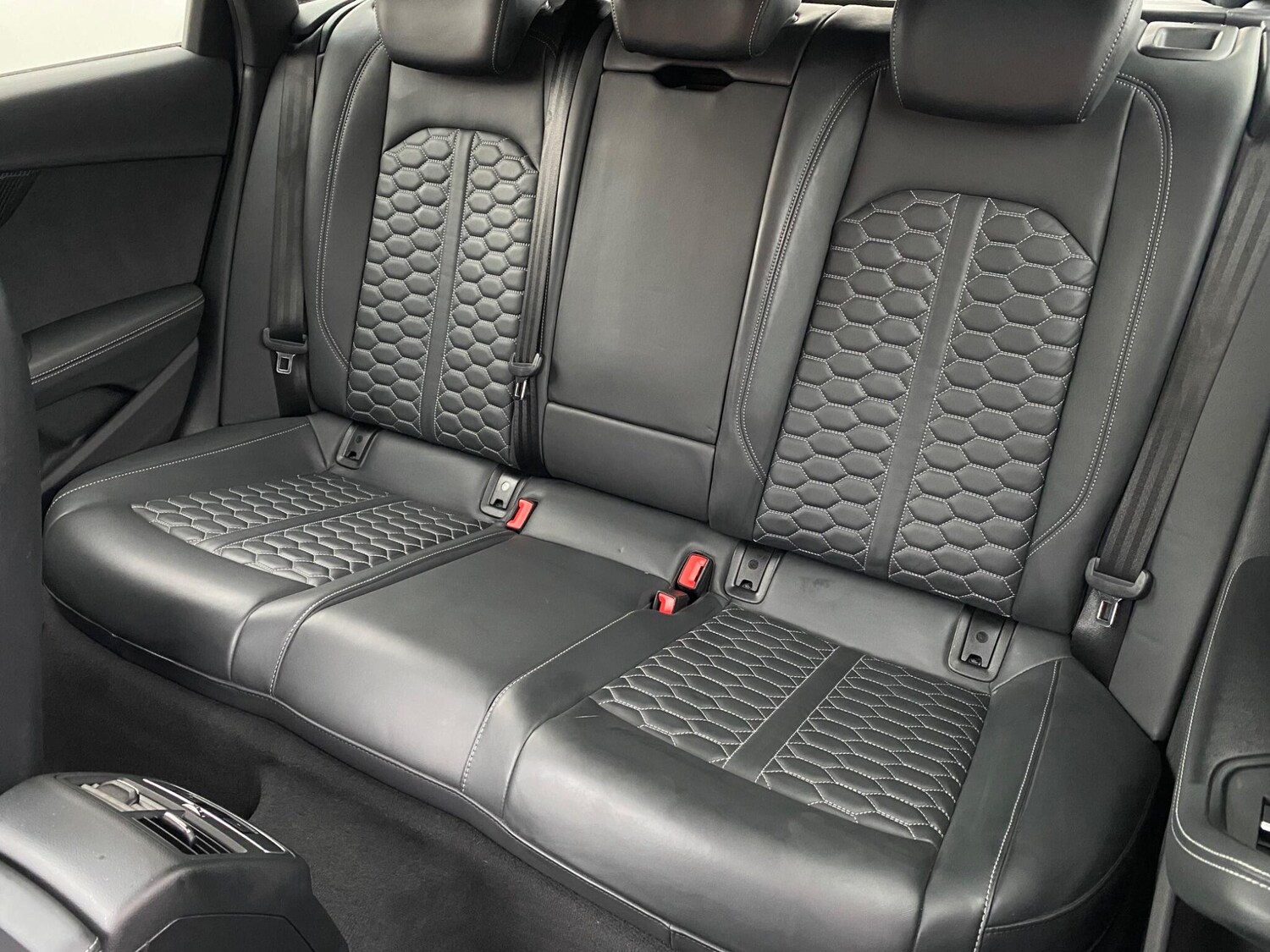 Used Audi RS4 Avant for sale - 77853409: Photo 33