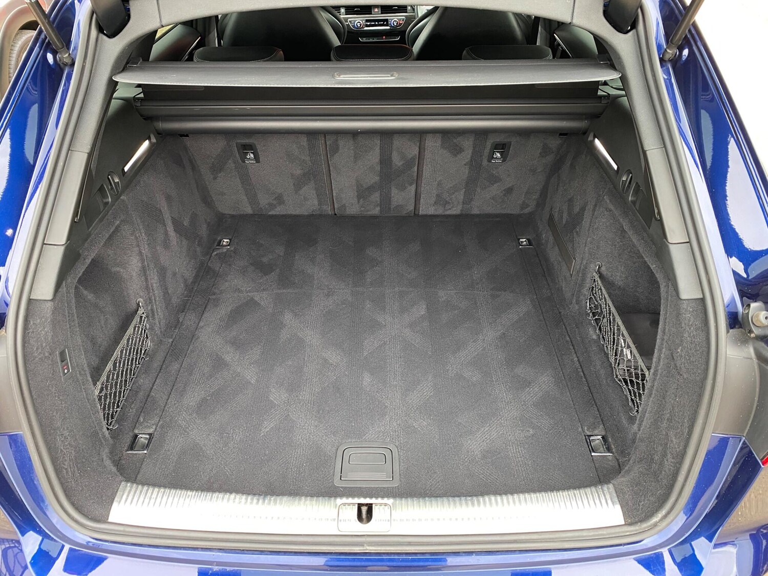 Used Audi RS4 Avant for sale - 77853409: Photo 64