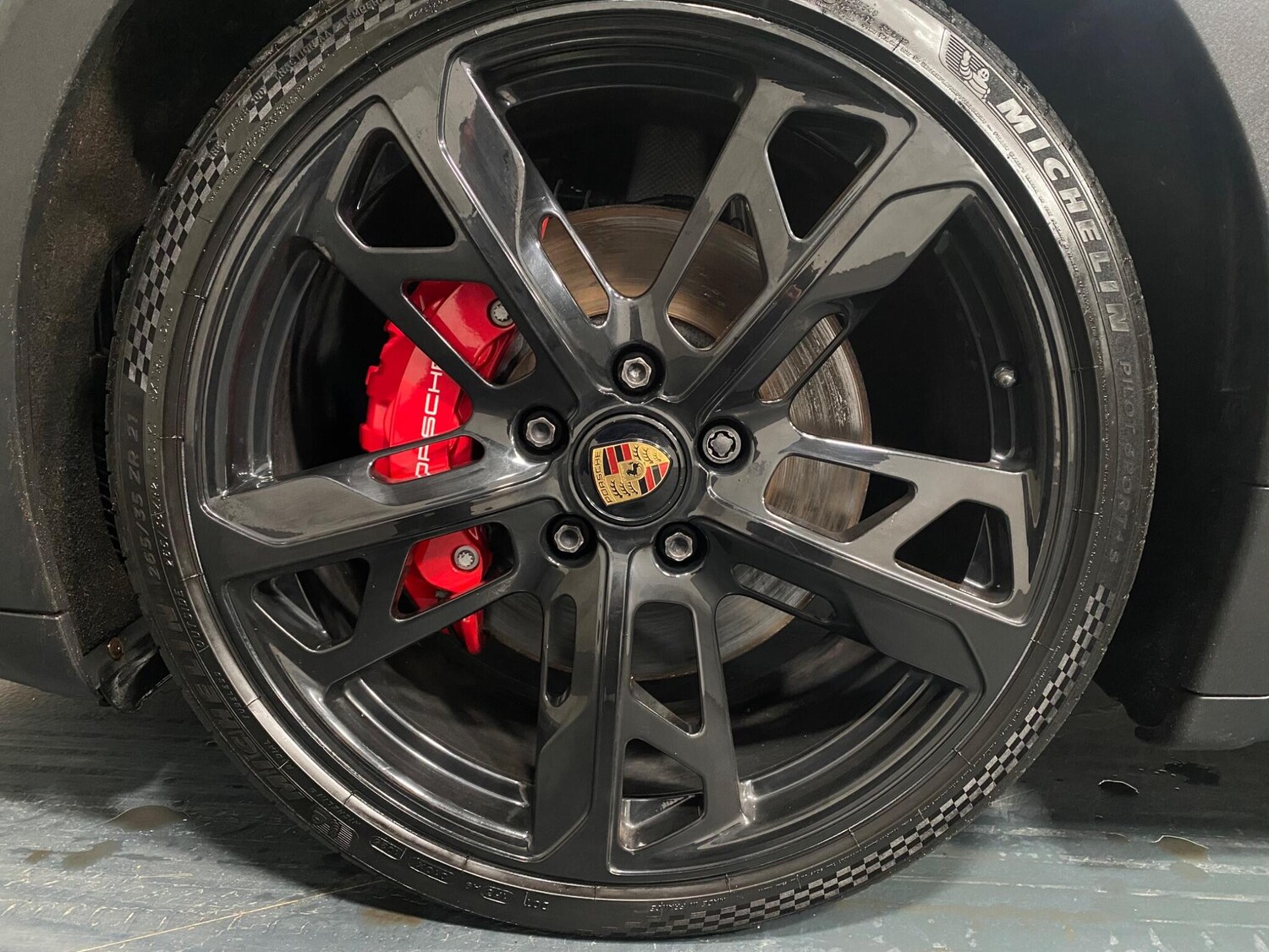 Used Porsche Taycan 2022 for sale - 77808802: Photo 19