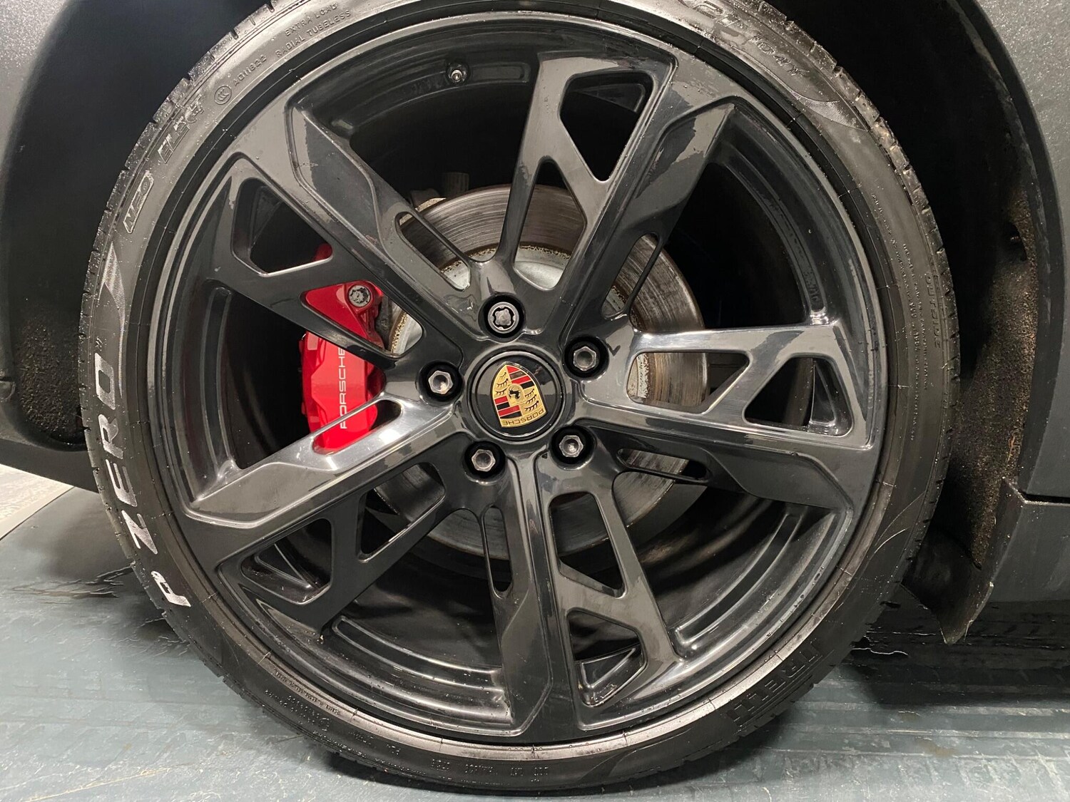 Used Porsche Taycan 2022 for sale - 77808802: Photo 21