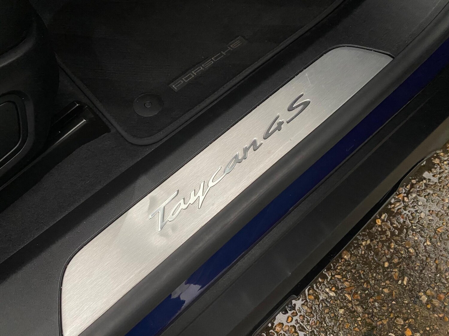 Used Porsche Taycan 2022 for sale - 77808802: Photo 25