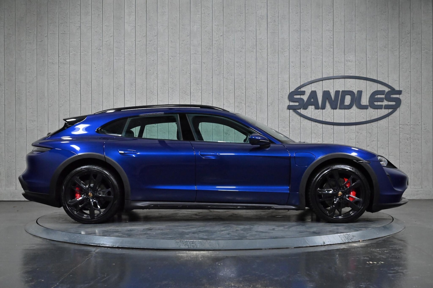 Used Porsche Taycan 2022 for sale - 77808802: Photo 5