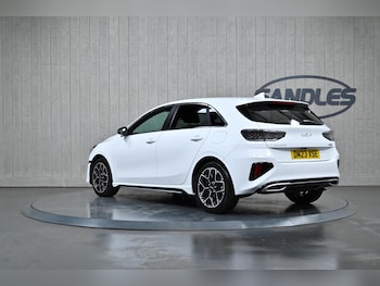 Used Kia Ceed 2023 for sale - 76573652: Photo