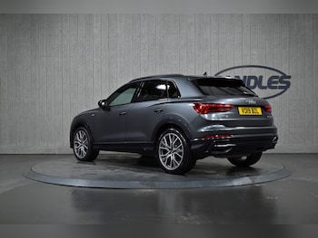 Used Audi Q3 2019 for sale - 77174540: Photo