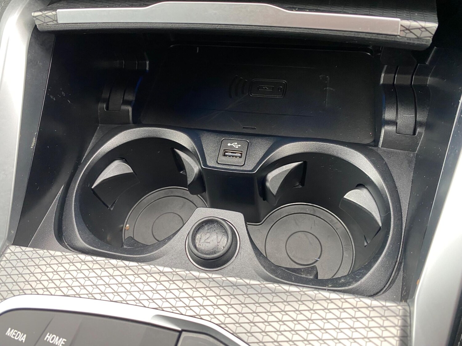 Used BMW i4 for sale - 77784610: Photo 40