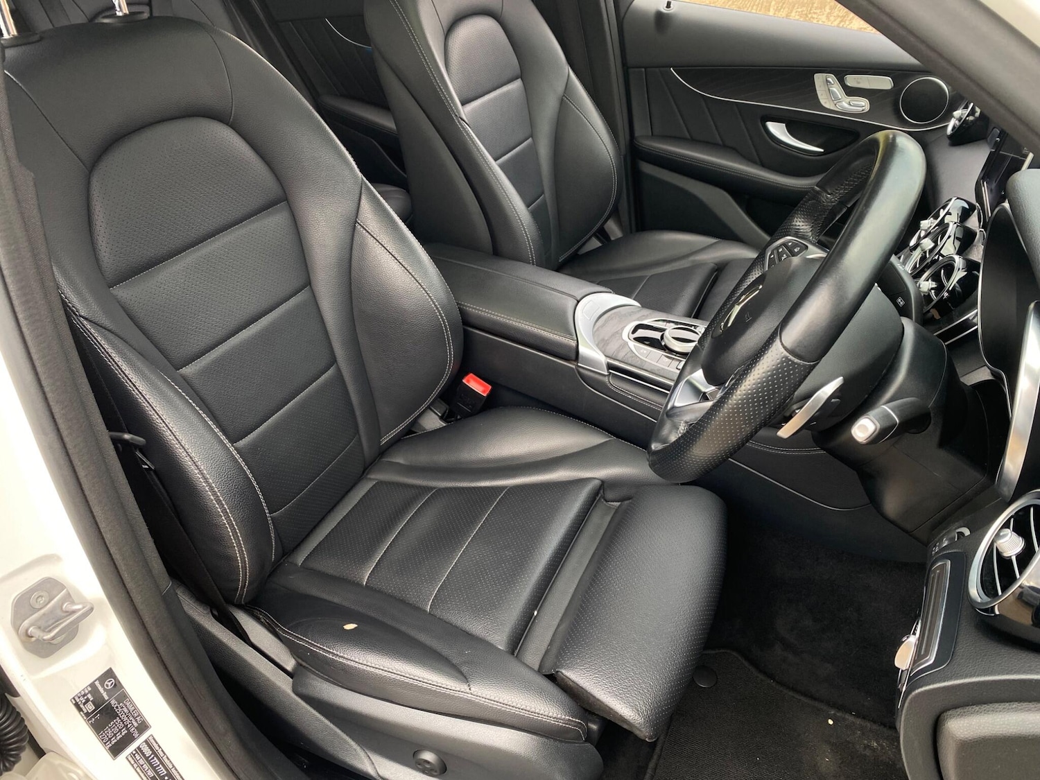 Used Mercedes-Benz GLC 2018 for sale - 76993390: Photo 26