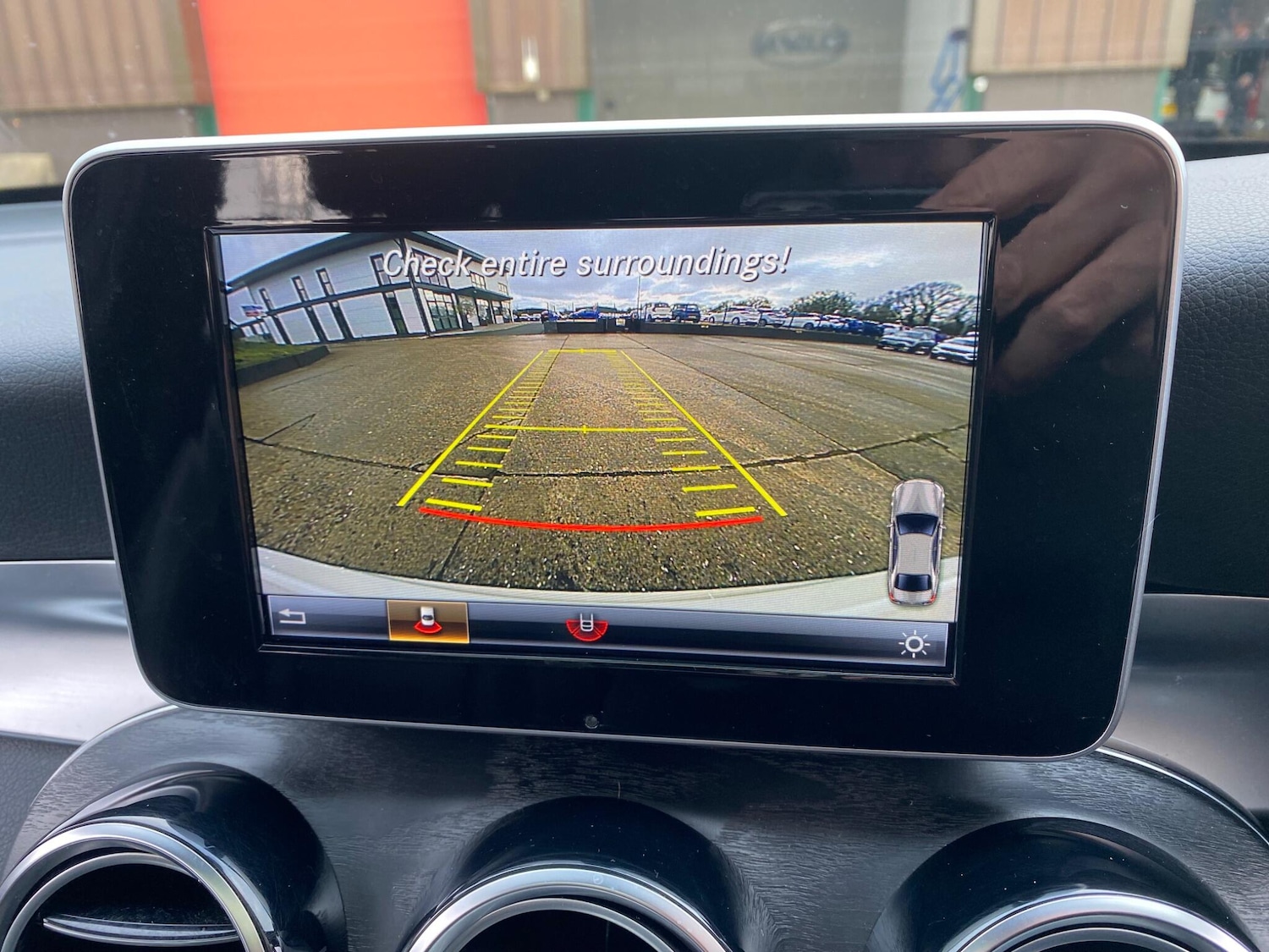 Used Mercedes-Benz GLC 2018 for sale - 76993390: Photo 35