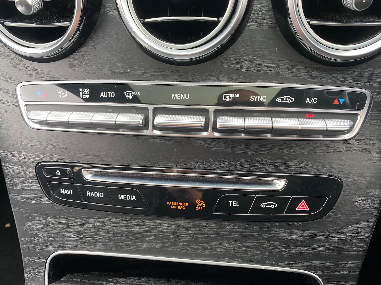 Used Mercedes-Benz GLC 2018 for sale - 76993390: Photo 36