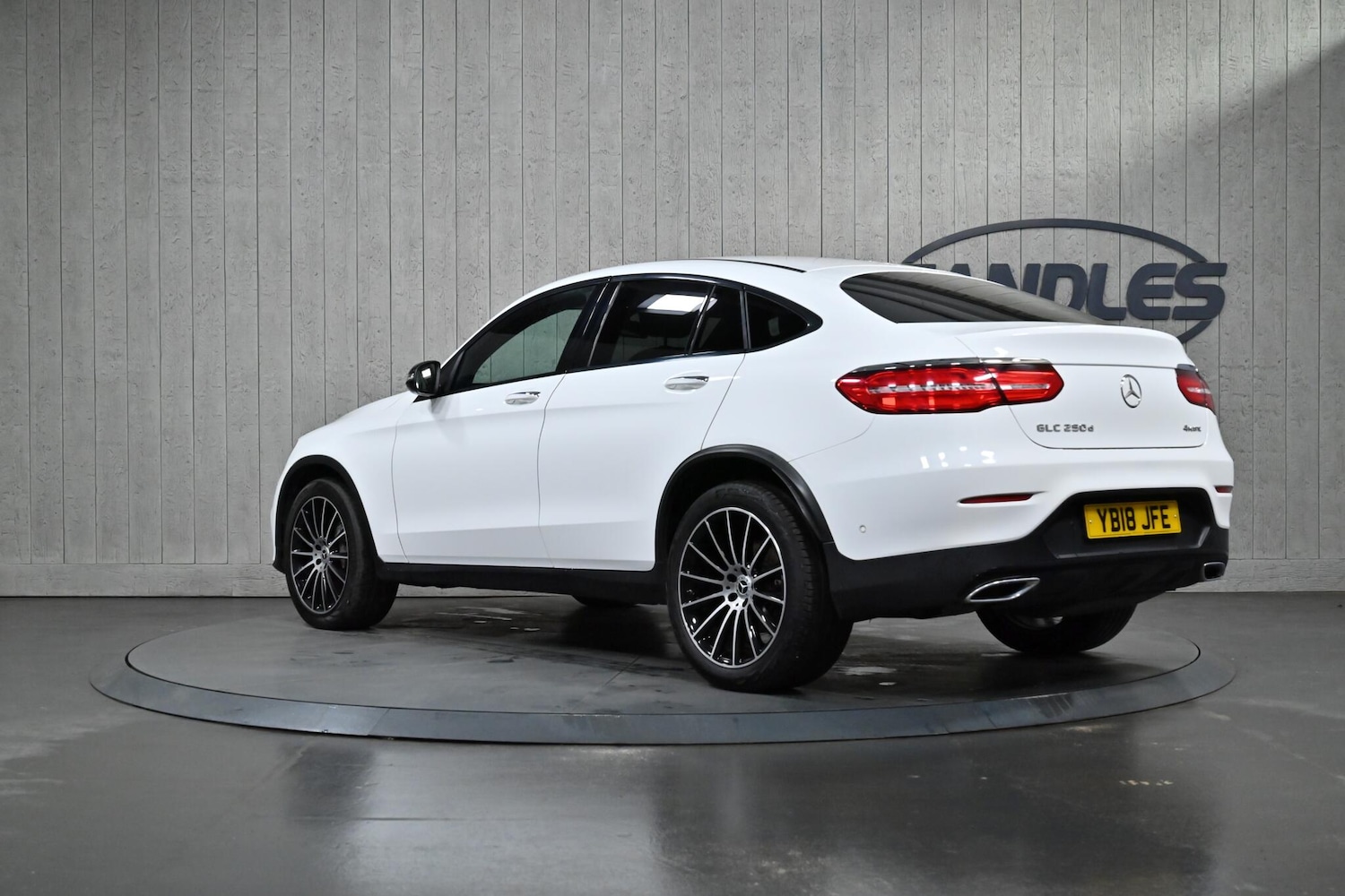 Used Mercedes-Benz GLC 2018 for sale - 76993390: Photo 4