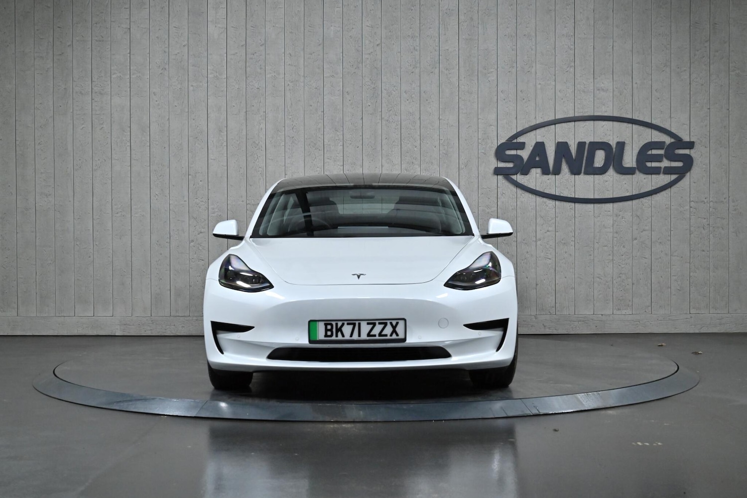 Used Tesla Model 3 2021 for sale - 77040427: Photo 2