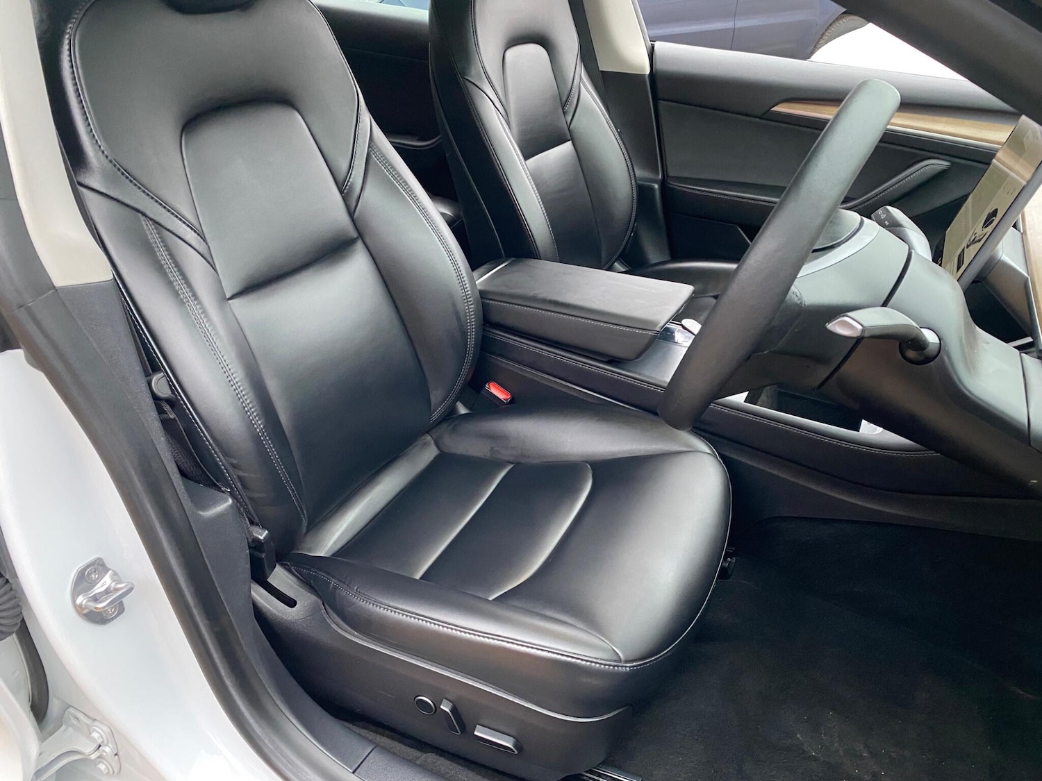 Used Tesla Model 3 2021 for sale - 77040427: Photo 23