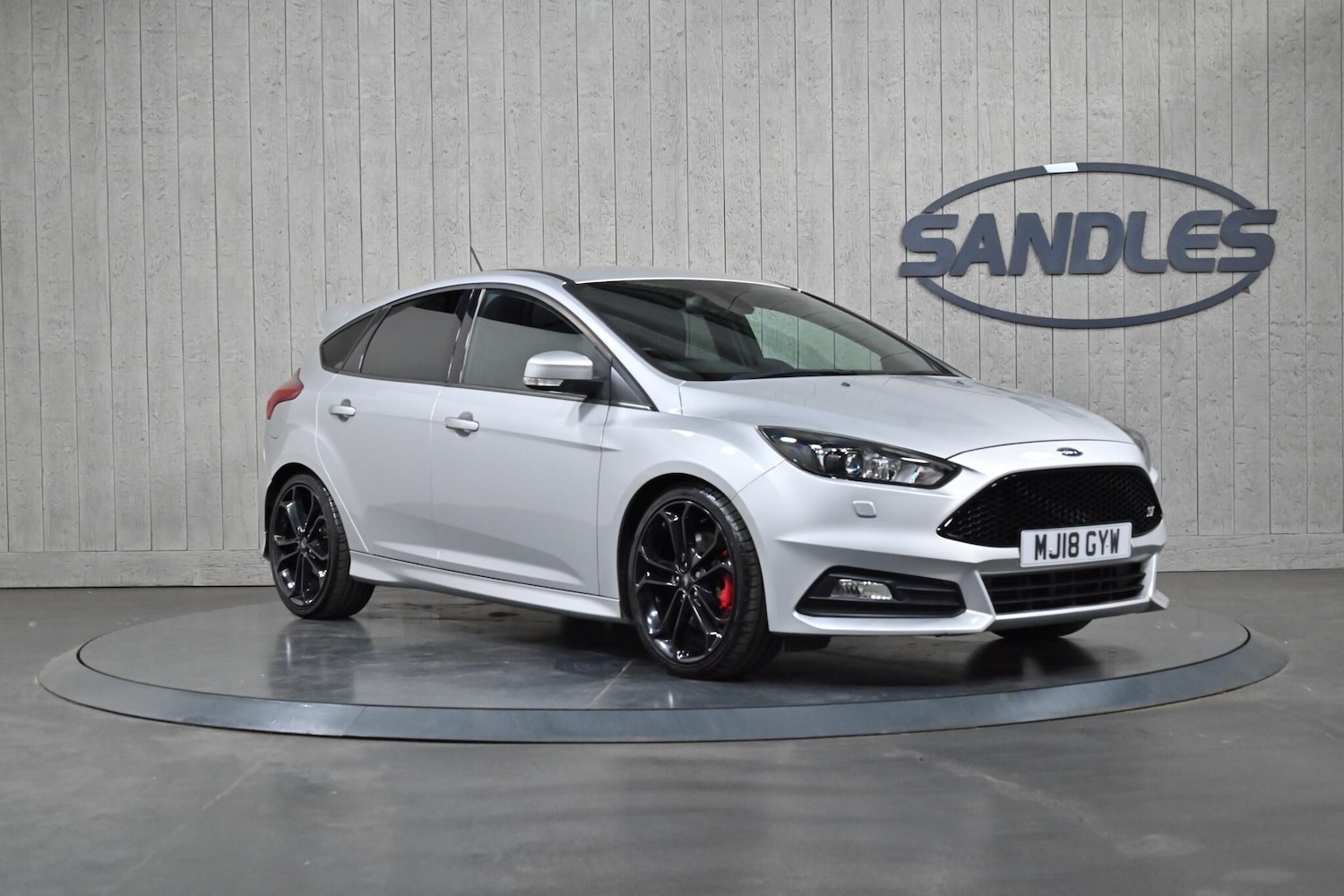 Used Ford Focus for sale - 76472445: Photo 1