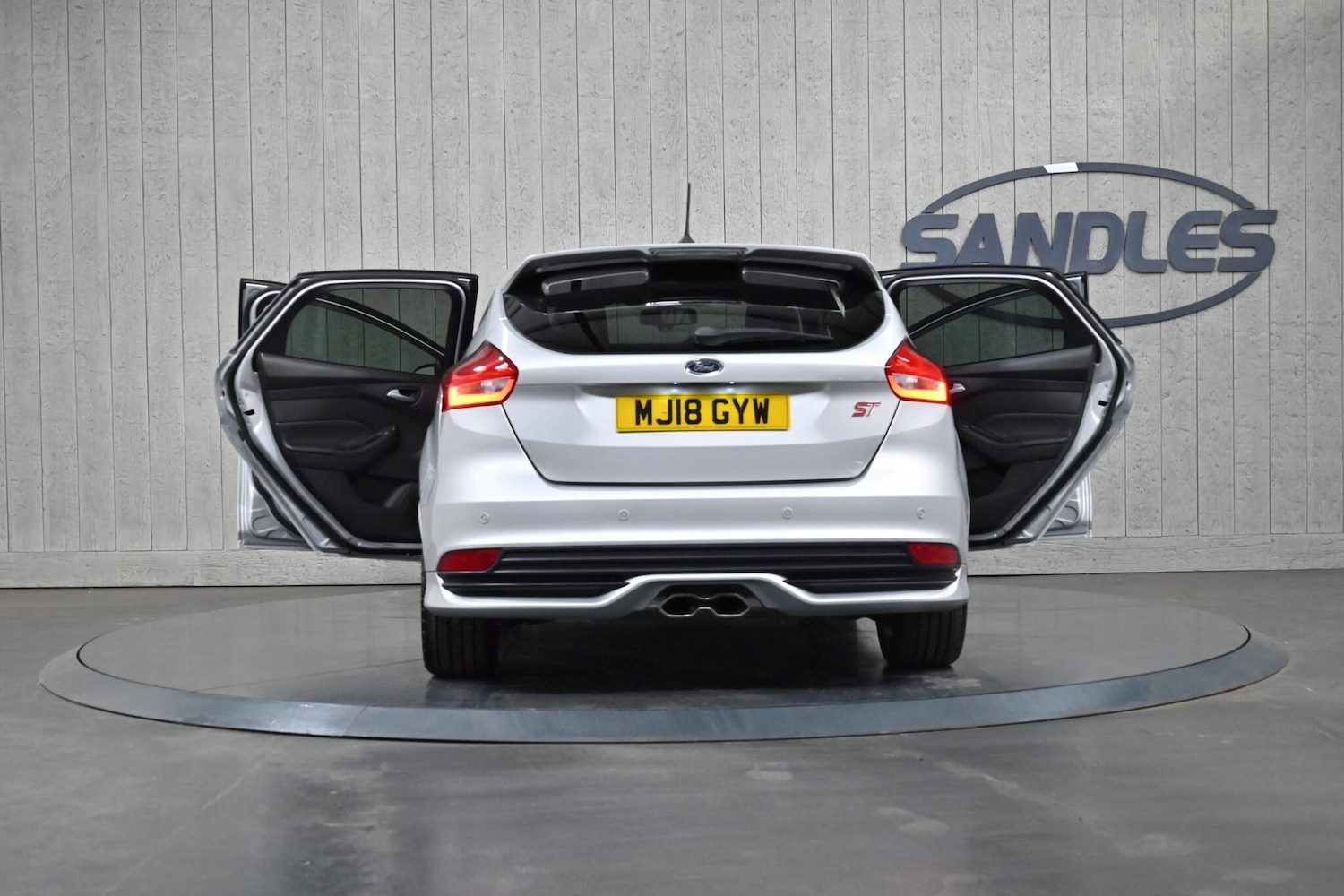 Used Ford Focus for sale - 76472445: Photo 13