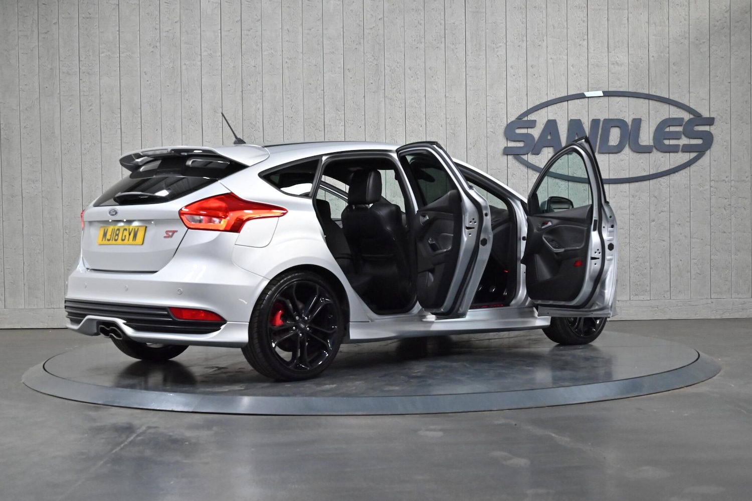 Used Ford Focus for sale - 76472445: Photo 14