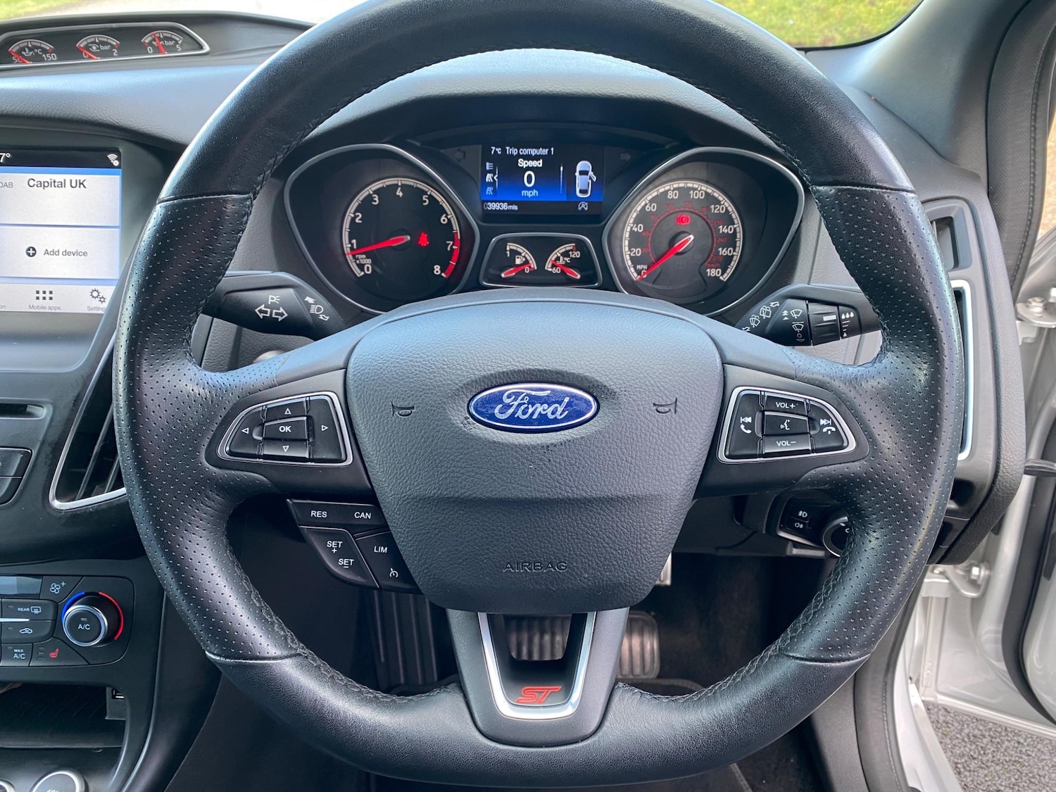 Used Ford Focus for sale - 76472445: Photo 37