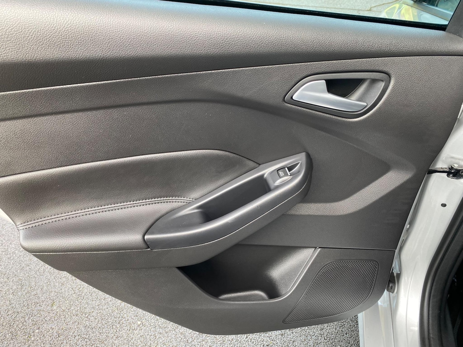 Used Ford Focus for sale - 76472445: Photo 43