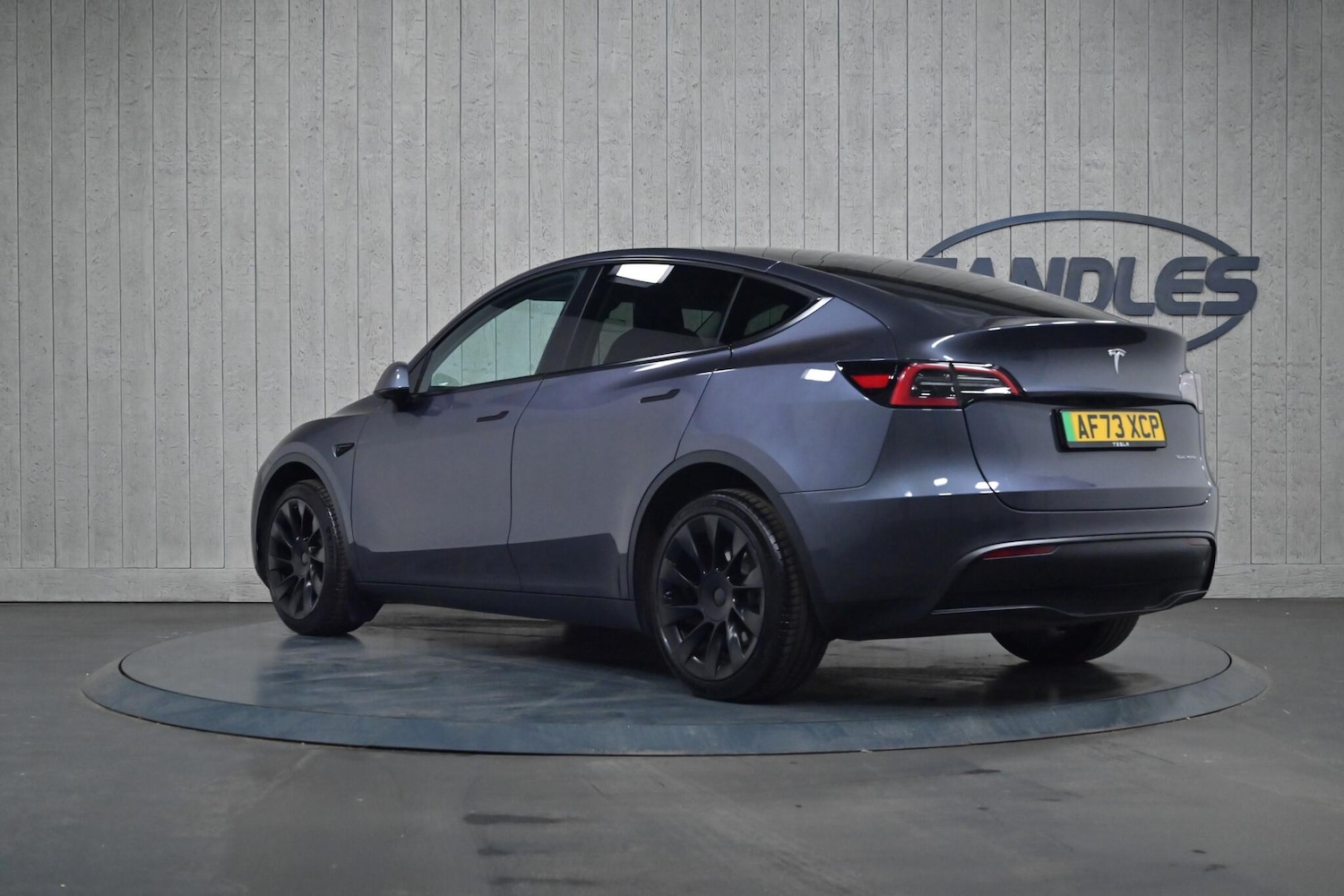 Used Tesla Model Y 2023 for sale - 75839155: Photo 4