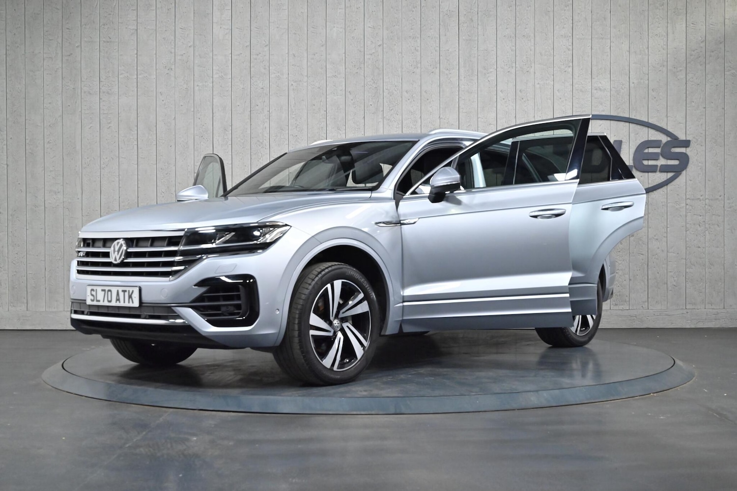 Used Volkswagen Touareg 2020 for sale - 75905922: Photo 14
