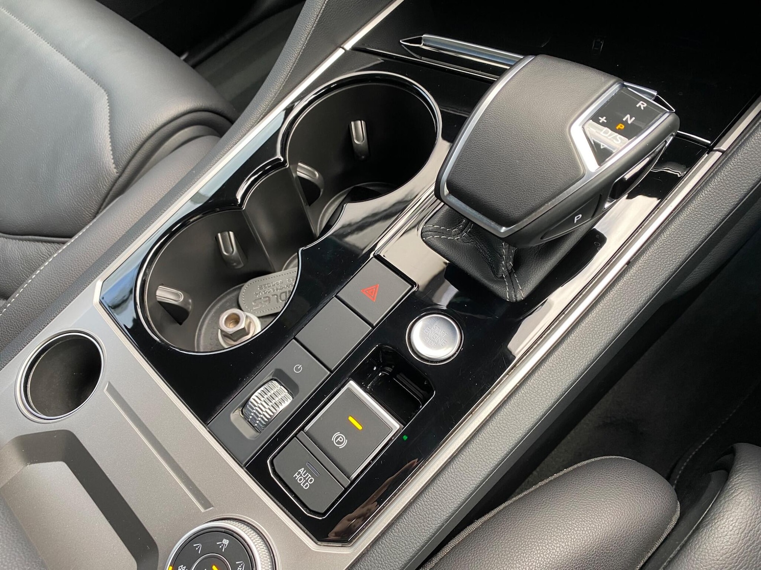 Used Volkswagen Touareg 2020 for sale - 75905922: Photo 42