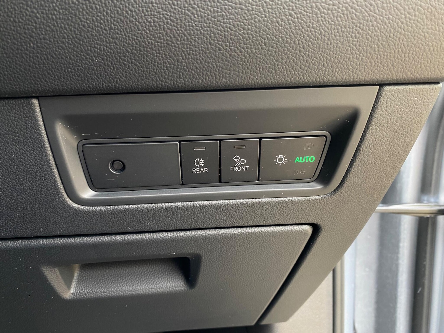 Used Volkswagen Touareg 2020 for sale - 75905922: Photo 51