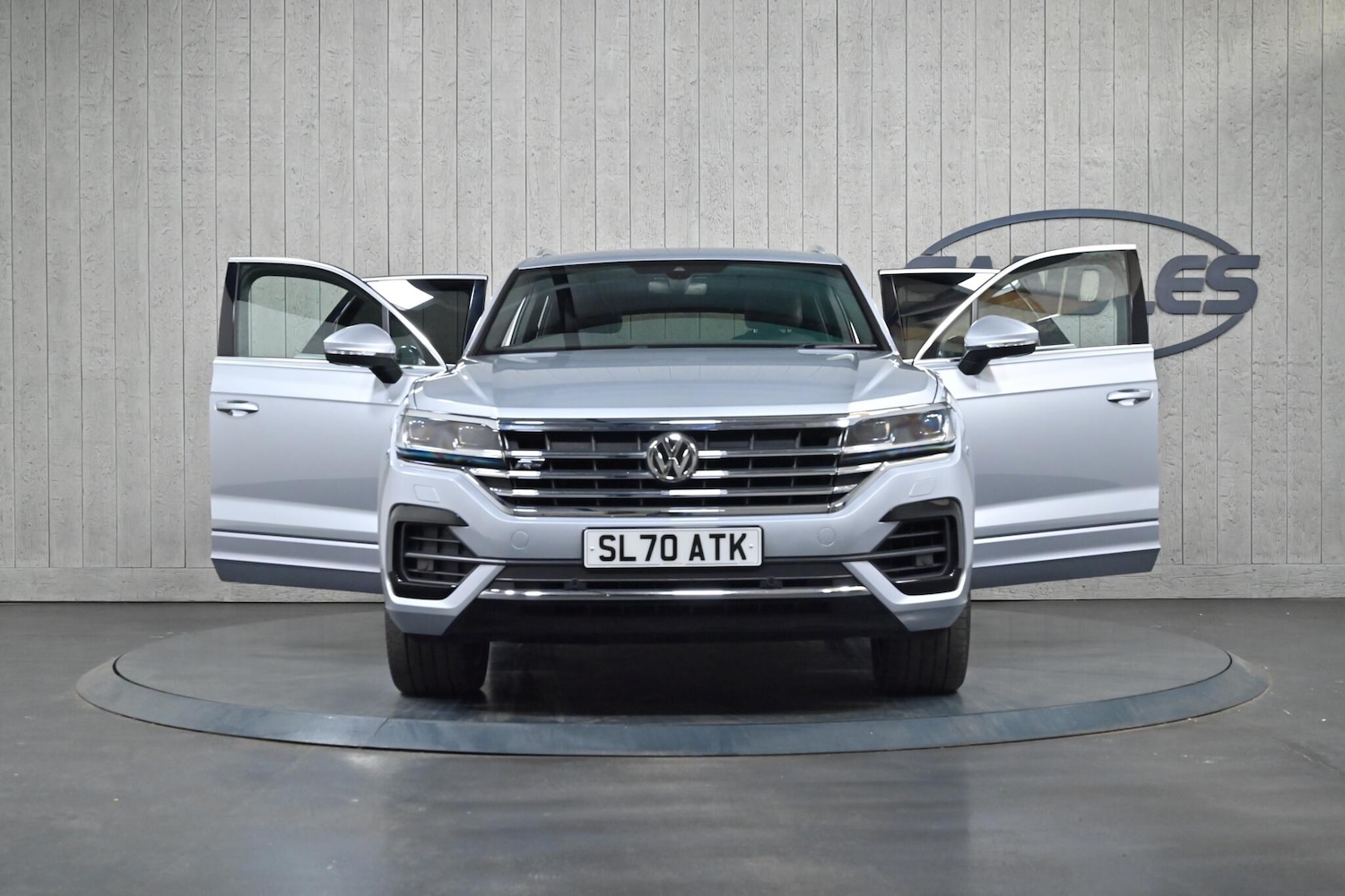 Used Volkswagen Touareg 2020 for sale - 75905922: Photo 9