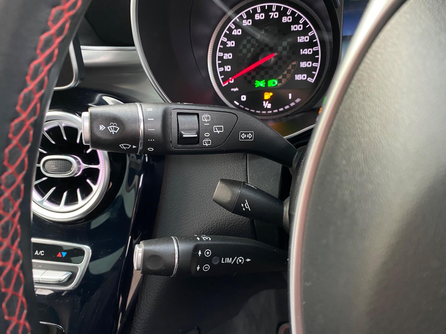 Used Mercedes-Benz GLC 2019 for sale - 77291822: Photo 42